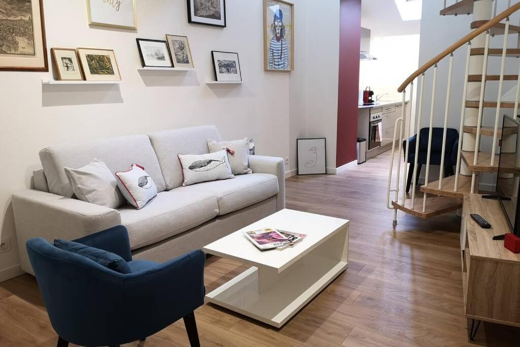 布鲁瓦Le Duplex Des Quais公寓 外观 照片